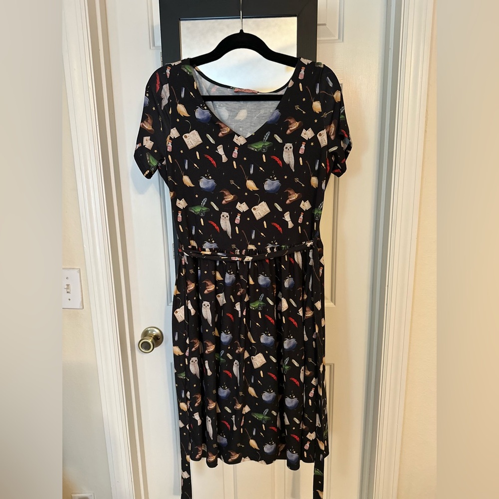 Popsy black wizard (Harry Potter) print dress